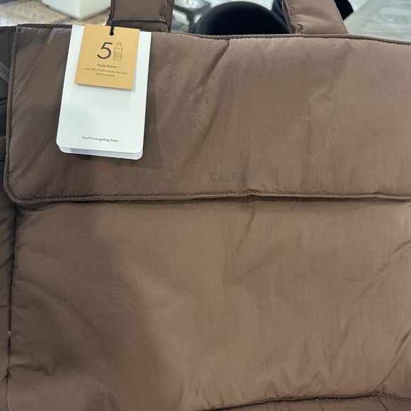 Calpak Diaper Tote Bag with Laptop Sleeve – Hazelnut (Brand New with Tags) - Picture 4 of 6